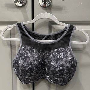 Maidenform Racerback Sports Bra
